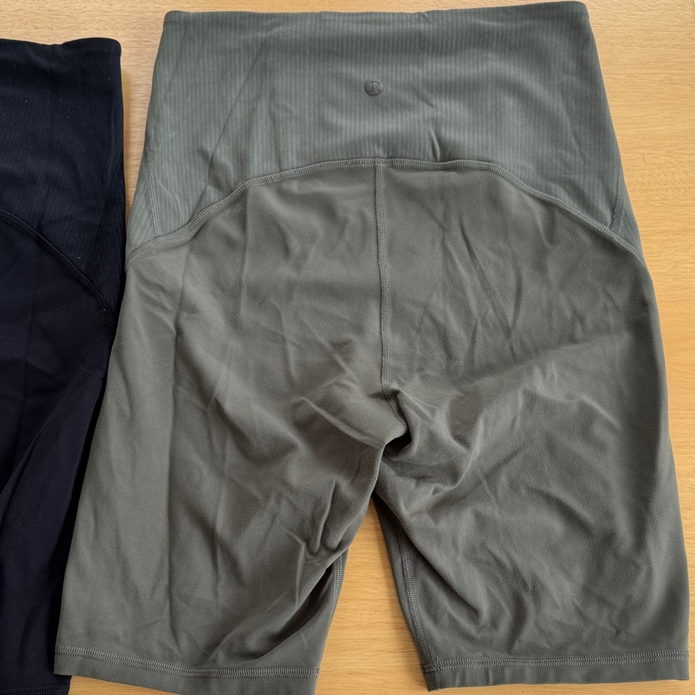 lululemon athletica High-Rise Biker Shorts in Black and Olive - Picture 3 of 6